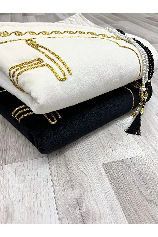 Noorvella Embroidered Heart Prayer Mat Set